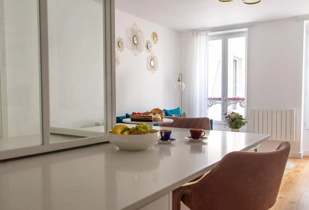 La Harmonie Eiffel - Walk To Tower Apartment Paris France